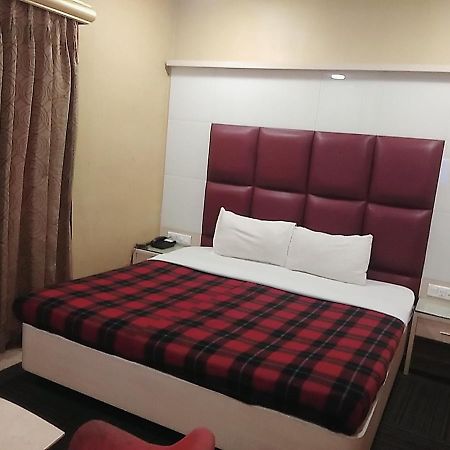 Hotel Manoranjan Inn Lucknow Extérieur photo